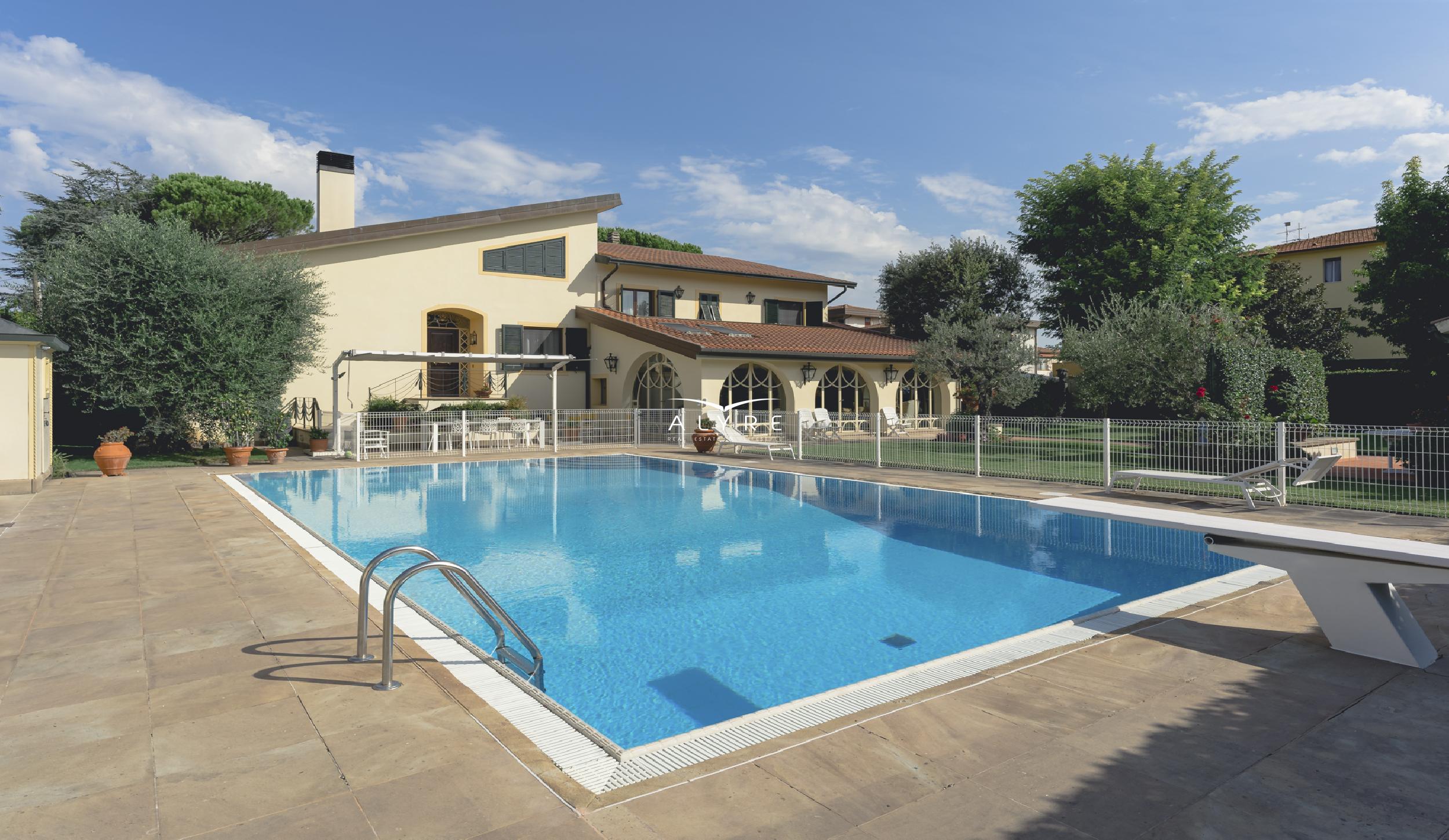 VILLA IN TOSCANA