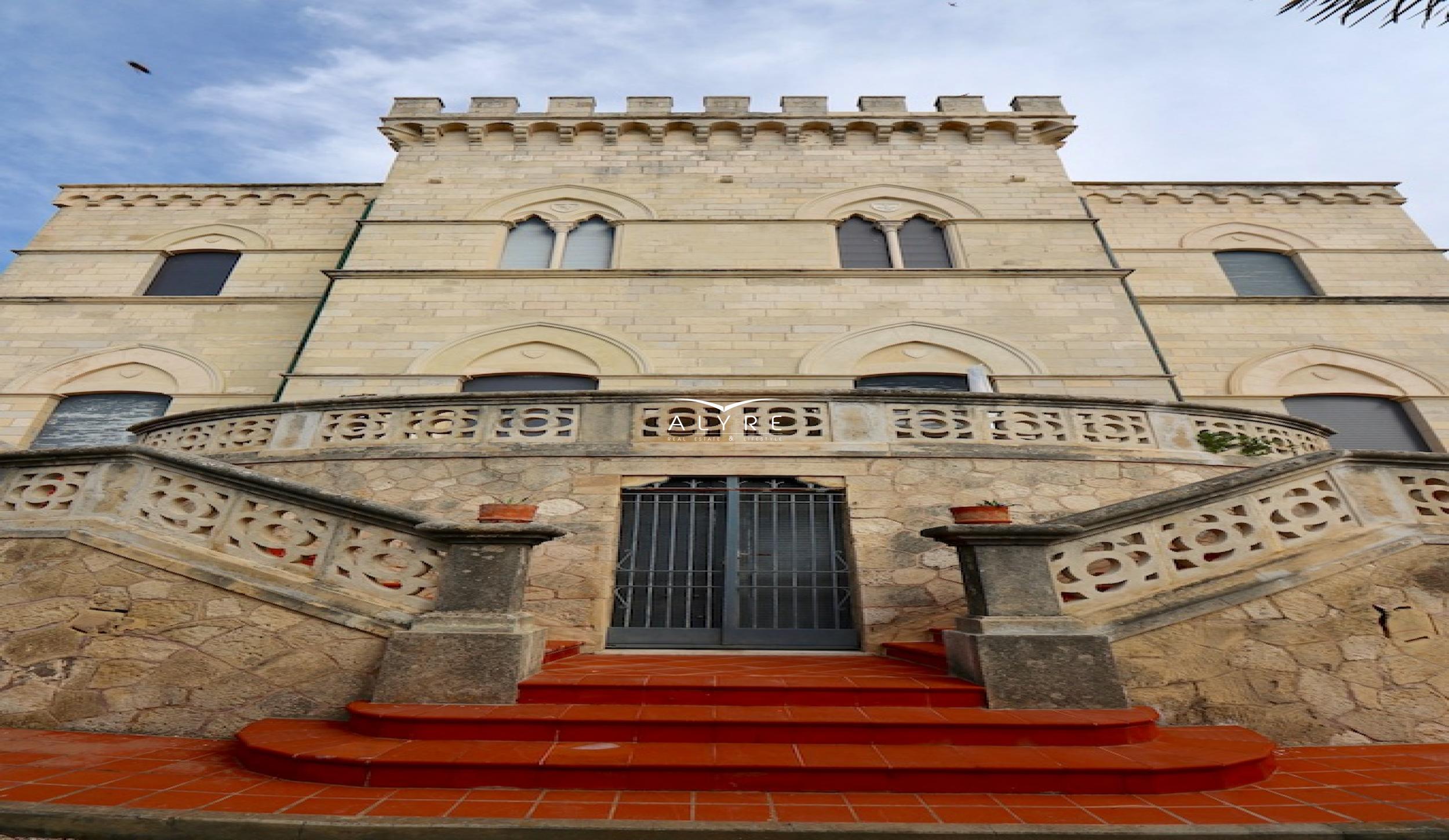 Loft in vendita all'intenro di una Torre Medicea a Castiglioncello