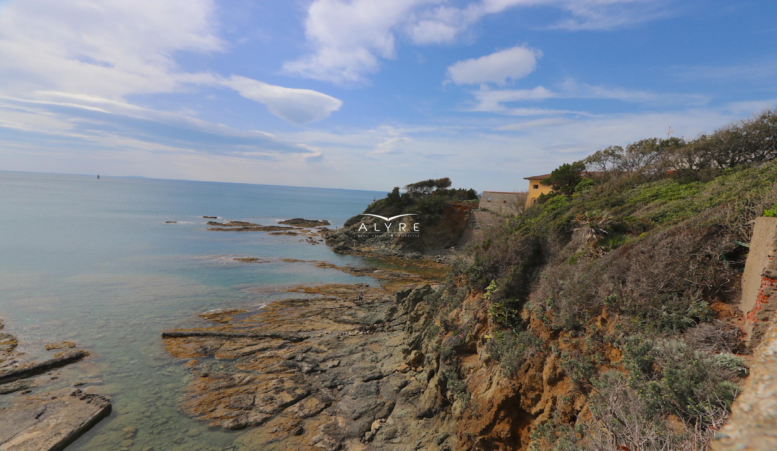 Loft in vendita all'intenro di una Torre Medicea a Castiglioncello